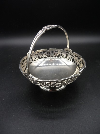 Sterling Silver Mappin & Webb dish of basket form hallmarked...