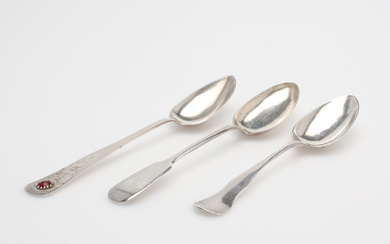 THREE SPOONS IN SILVER. 19TH CENTURY.