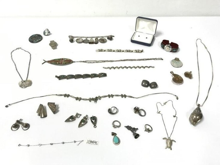 TRAY LOT LADIES COSTUME JEWELRY: STERLING