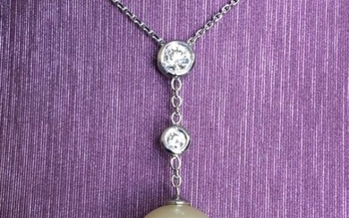 Tasci Designer Jewellery - 18 kt. Gold, South sea pearls, 11.5 mm - Necklace with pendant - 0.31 ct - Diamonds