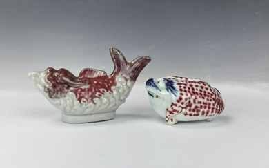 Two Porcelain Water Droppers Blue White and Underglaze Red Toad Shaped