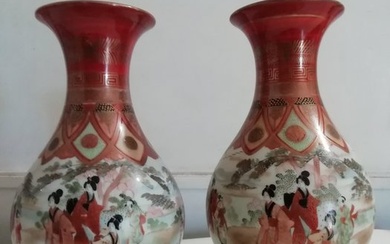 Vase - Pair of signed oriental vases - early 1900s - Japan (No Reserve Price)