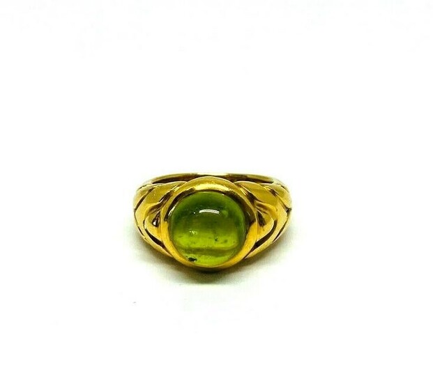 Vintage BULGARI 18k Yellow Gold Green Peridot Ring