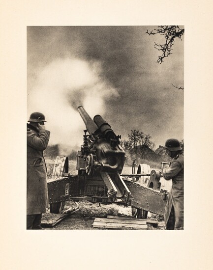 WWII PHOTOGRAPHS KAMPF UND SIEG DES DEUTSCHEN SOLDATEN