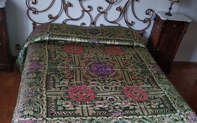 bedspread - Silk