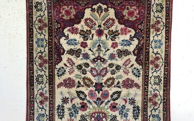 keshan zijde - Carpet - 160 cm - 102 cm