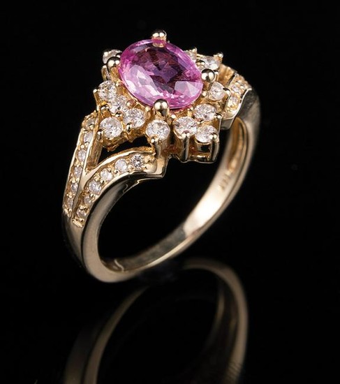 14 kt. Yellow Gold, Pink Sapphire, Diamond Ring