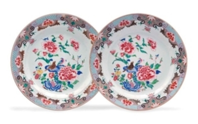 A LARGE PAIR OF FAMILLE ROSE CHARGERS, YONGZHENG PERIOD (1723-35)