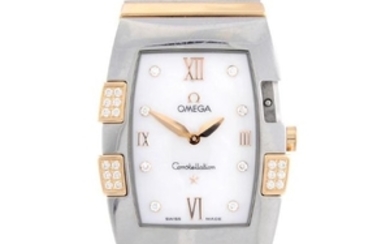 OMEGA - a lady's Constellation Quadrella bracelet