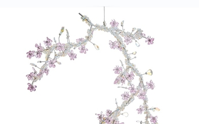 Suspension The Blossom Chandelier, par Tord Boontje, pour Swarovski, formant une branche fleurie ornée de cristaux Swarovski, 85x85 cm