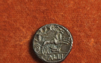 92 BC DENIER AELIA : Tête diadémée d'une déesse, BALA, M Rv DIANE dans un...