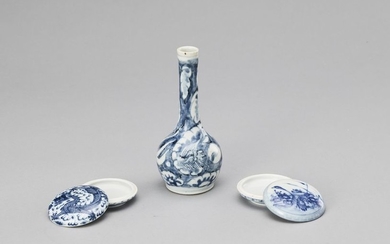 A BLUE AND WHITE PORCELAIN MIXED LOT, QING...