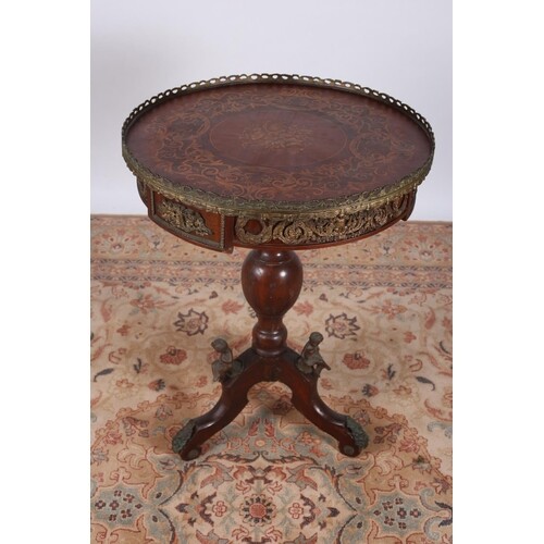 A CONTINENTAL KINGWOOD MARQUETRY AND GILT BRASS MOUNTED OCCA...