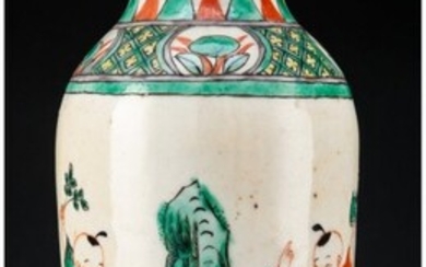 A Chinese Wucai-Glazed Vase, late19th-early 20th