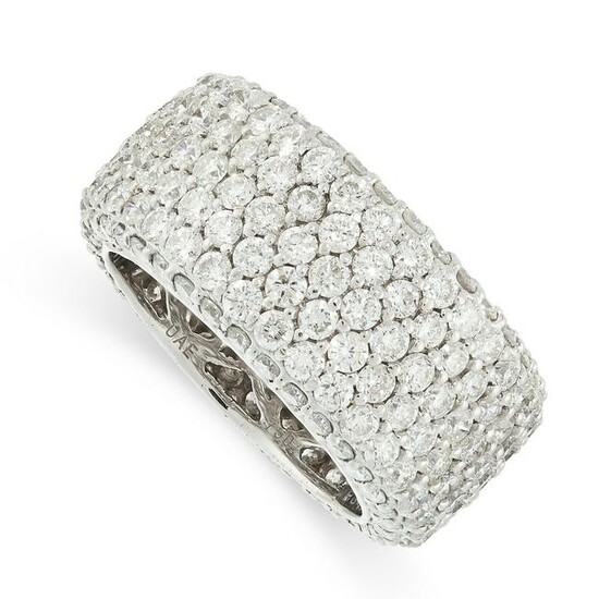 A DIAMOND ETERNITY BAND RING in 18ct white gold, the