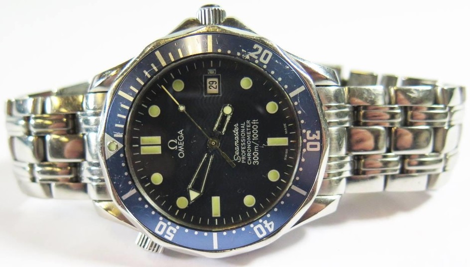 A Gent's Omega Seamaster Steel Cased Automatic Wristwatch, 4...