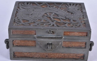 A LATE 19TH CENTURY CHINESE SWATOW WAH LEE PEWTER AND WOOD DRAGON CASKET Late Qing. 11cm x 9 cm.