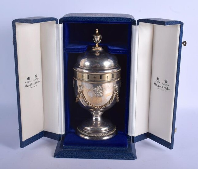 A LIMITED EDITION COMMEMORATIVE PRINCE OF WALES AND