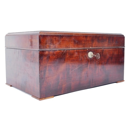 A Victorian 19th century mahogany veneered cigar humidor box...