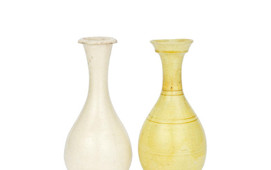 A YELLOW-GLAZED POTTERY VASE AND A CREAM-GLAZED VASE Northern Qi/Sui...