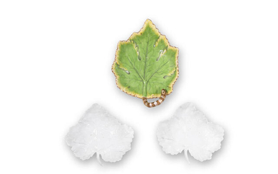 A pair of Doccia white leaf-shaped dishes together with a Fürstenberg leaf-shaped dish, late 18th/early 19th century