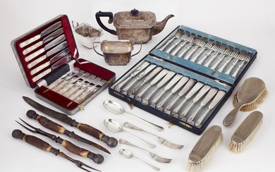 A quantity of silver plate and metal items including: a horn-handled silver mounted carving set, Sheffield, c.1909, William Yates; a cased set of 12 silver plated Walker & Hall fish knives and forks; three dressing table brushes; a three-piece tea...
