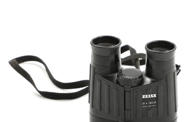 SOLD. A set of Carl Zeiss 8x30B binoculars. L. 12 cm. – Bruun Rasmussen Auctioneers of Fine Art