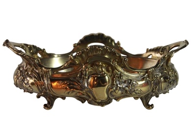 A two handled oval gilt bronze jardineer, possibly French. (...