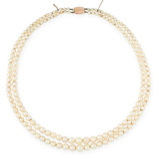 AN ANTIQUE PEARL TWO ROW NECKLACE in yellow