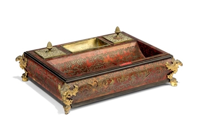 AN EARLY VICTORIAN ORMOLU-MOUNTED BRASS-INLAID TORTOISESHELL 'BOULLE' MARQUETRY INKSTAND, BY EDWARD HOLMES BALDOCK, SECOND QUARTER 19TH CENTURY
