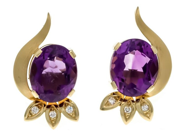 Amethyst-brilliant stud earrings GG 585/000, each with