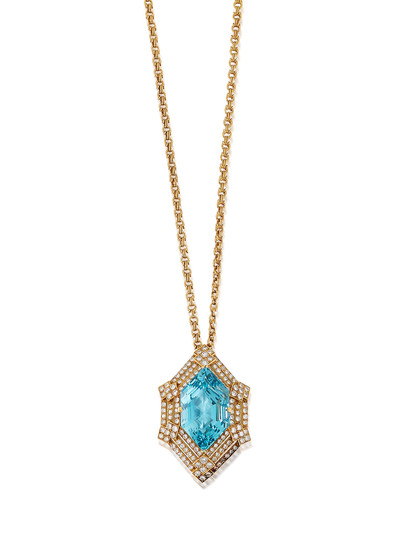 An Aquamarine and Diamond Pendant Necklace