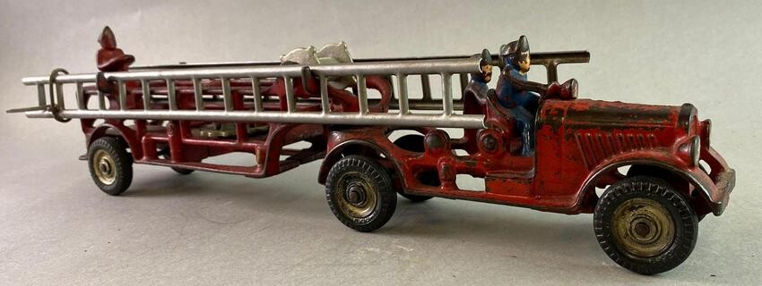 Antique Arcade Cast Iron Fire Ladder Truck