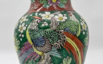 Antique Japanese porcelain large Vase signed