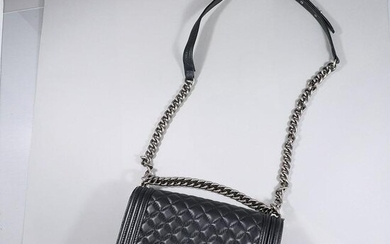 CHANEL Black Leather Purse with Shoulder Strap - Clean