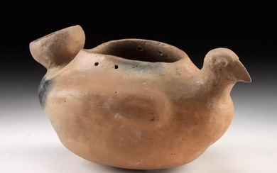 Casas Grandes Pottery Effigy Vessel, Stylized Avian