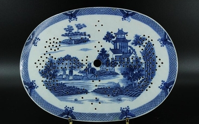 Chinese Export Porcelain Canton Platter Insert