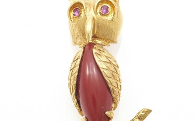 Coral, Ruby, 18k Yellow Gold Owl Pin