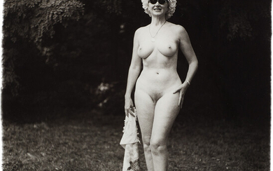 Diane Arbus, Nudist lady with swan sunglasses, Pa.