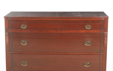 Federal Style Mahogany Chest of Drawers, Mid-20th Century
