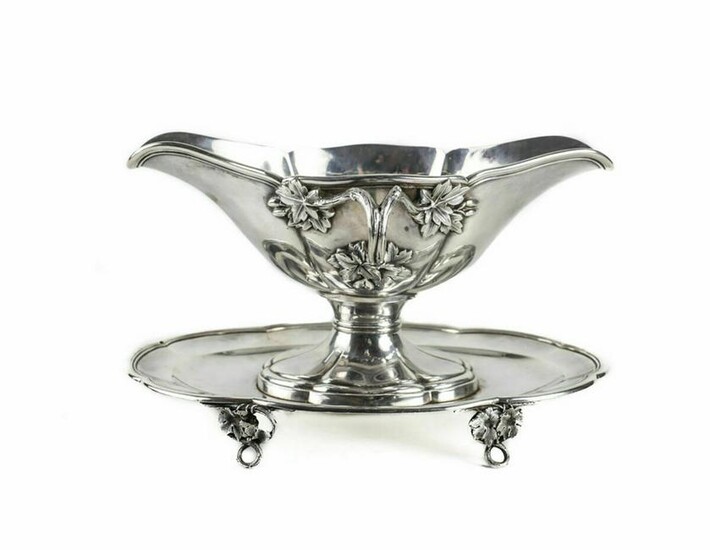 French 950 Sterling Silver Gravy Boat Tray & Underplate