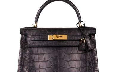 Hermès Black Retourne Kelly 28cm of Matte Alligator with Gold Hardware