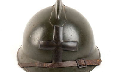 ITALY, Kingdom Great War M.16 cavalry captain helmet Italian-made helmet with frontal cross in burnished...