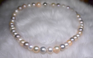 Important collier perles de culture naturelles diamètre 10 - 10,5...