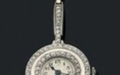 LADIES WATCH Diamonds and platinum (850). Elastic strap, mechanical movement. Circa 1910.