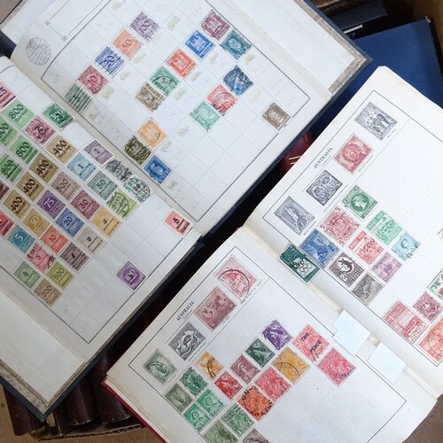 Large collection of various world stamps and albums