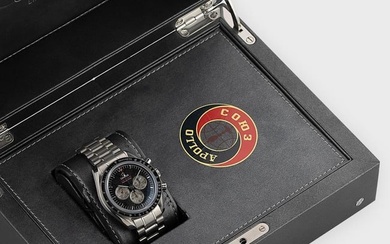 Omega - A steel limited edition 'Speedmaster Apollo/Soyuz 35th Anniversary' chronograph wristwatch