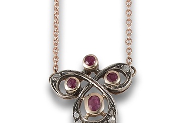PENDENTIF, OLD STYLE, WITH DIAMONDS, RUBIES, IN YELLOW GOLD WITH SILVER VIEWS