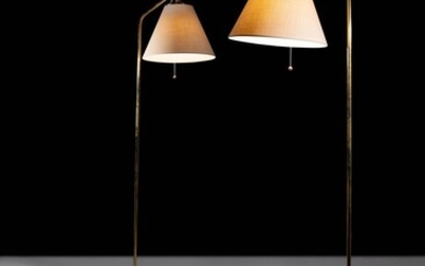 Paavo TYNELL 1890 - 1973 Paire de lampadaires mod. 9613 - Circa 1940