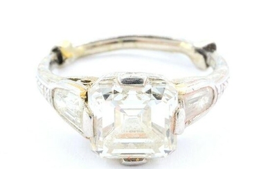 Platinum & Diamond Engagement Ring